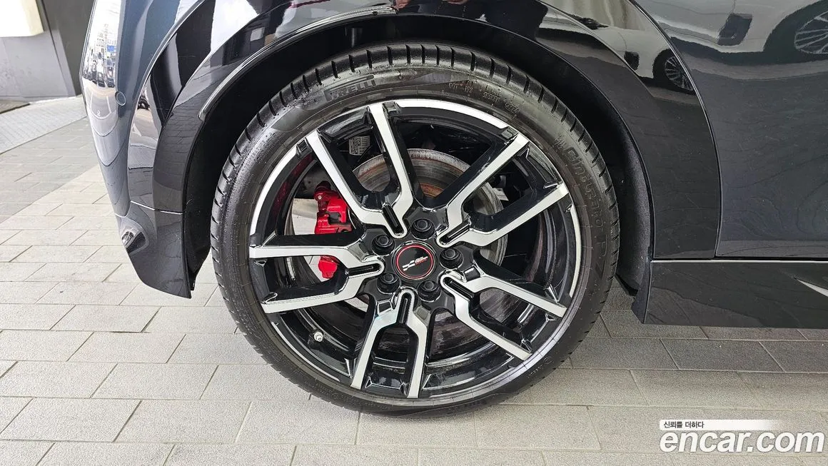 Mini Cooper 2025 из KR, фото 8
