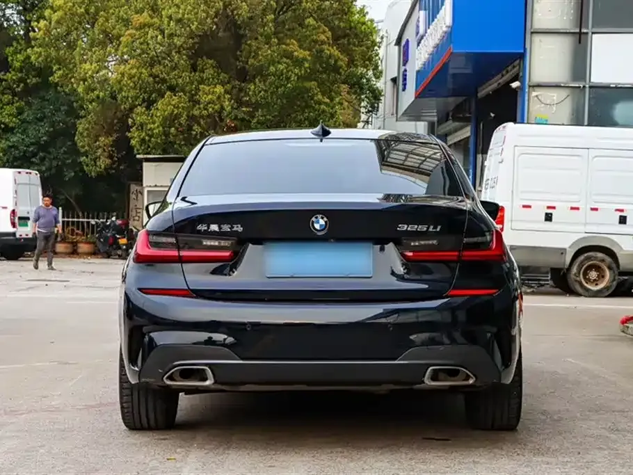 BMW 3 Series — фото 10