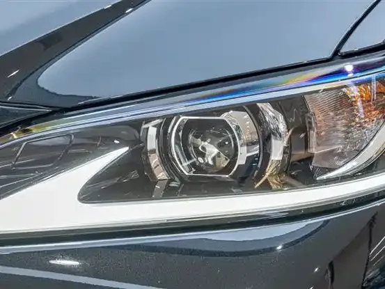 Lexus ES — фото 9