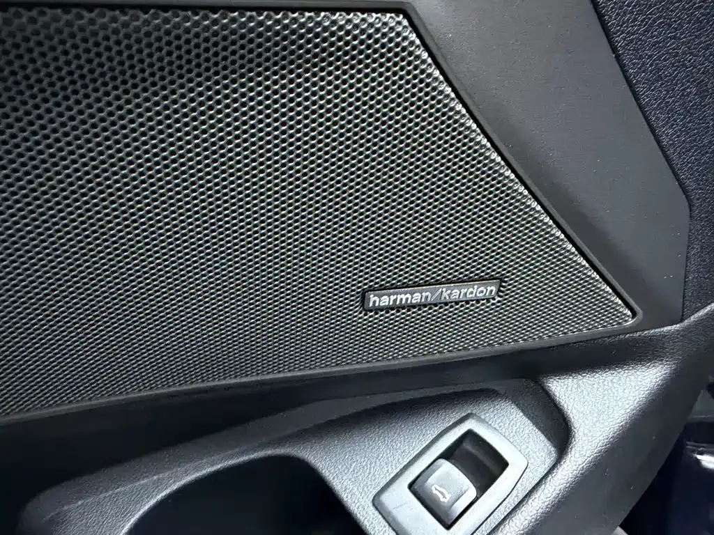 BMW 3 Series — фото 10