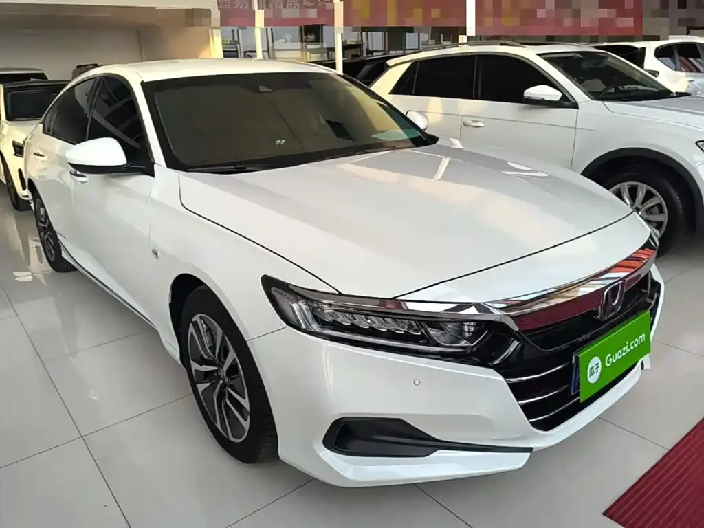 Honda Accord — фото 6