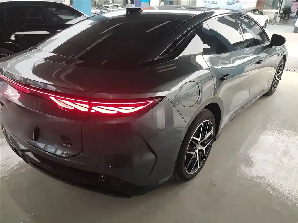 BYD Han L 2025 из CN, фото 7