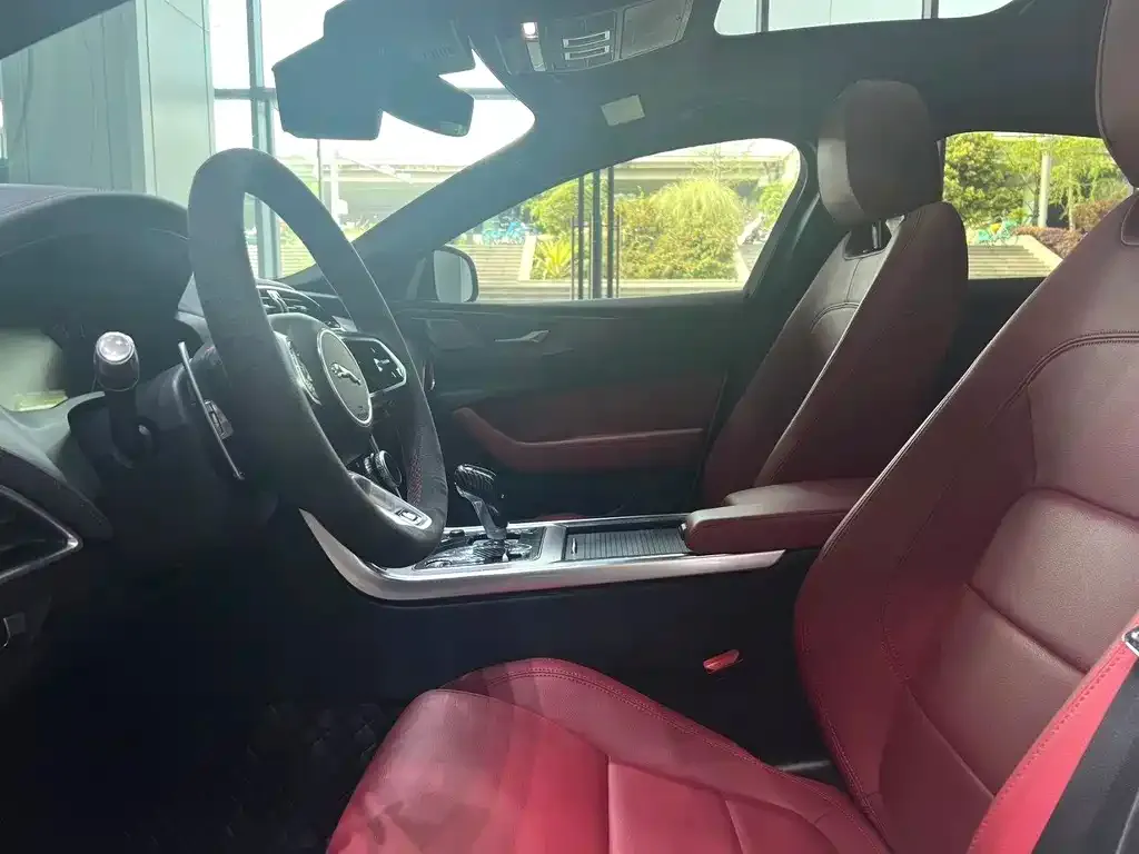Jaguar XEL 2021 из CN, фото 9