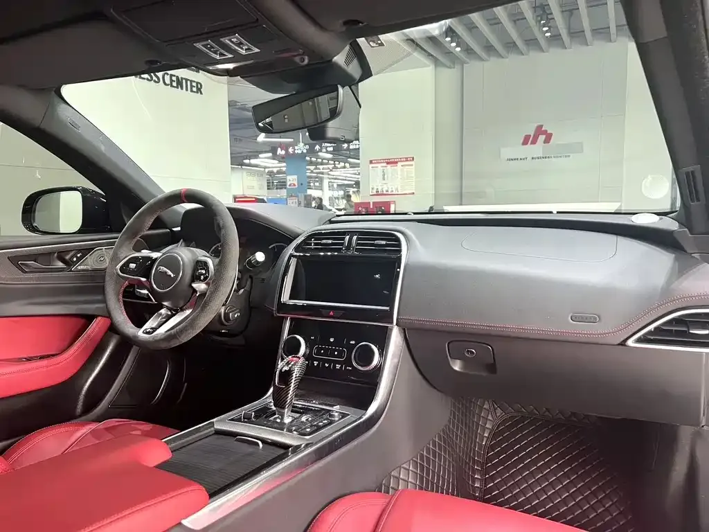 Jaguar XEL 2021 из CN, фото 2