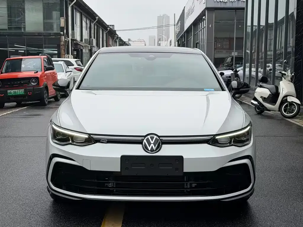 Volkswagen Golf — фото 2