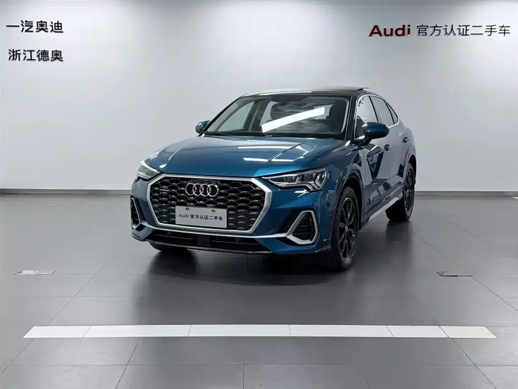 Audi Q3 Sportback — фото 1