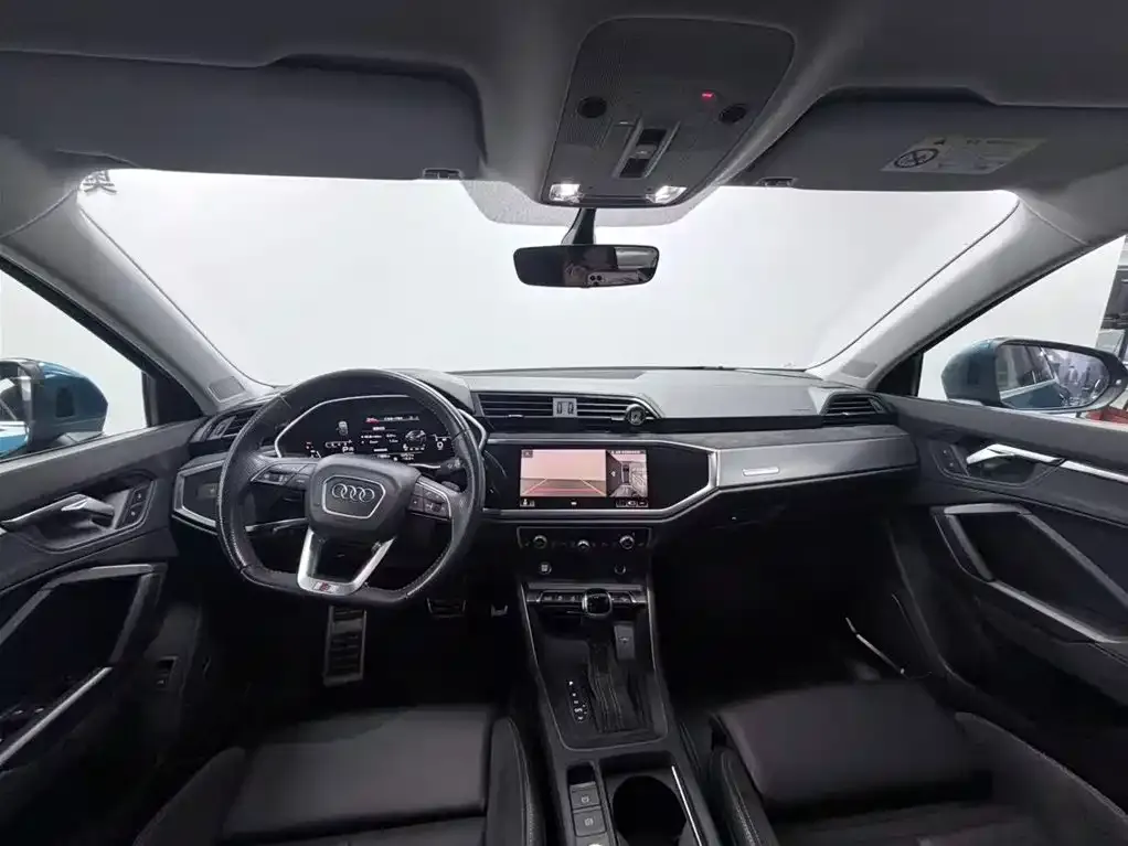 Audi Q3 Sportback — фото 5