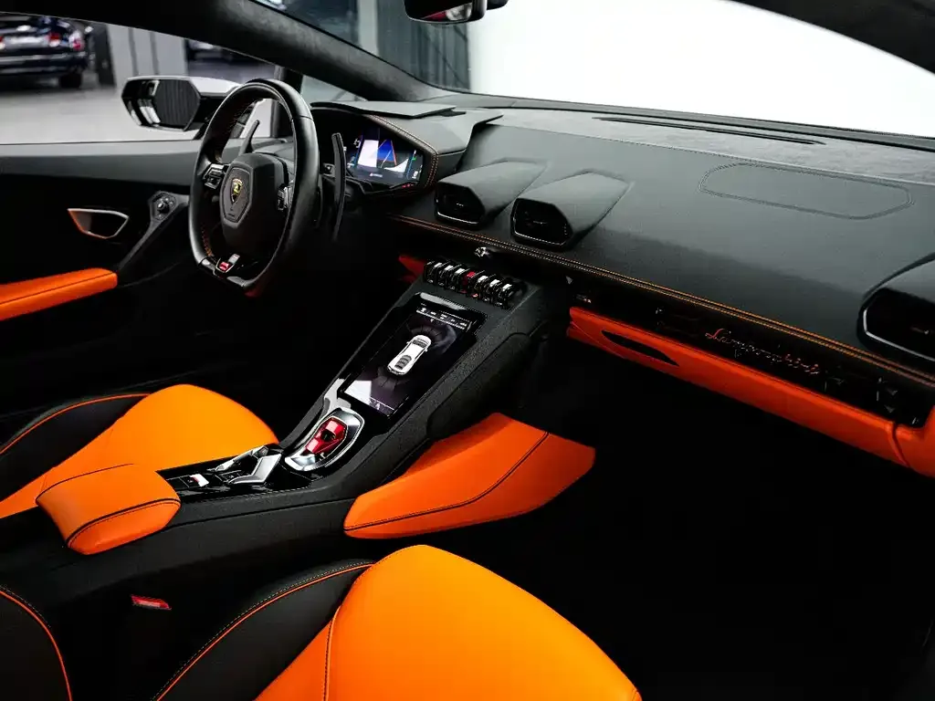 Lamborghini Huracan — фото 10
