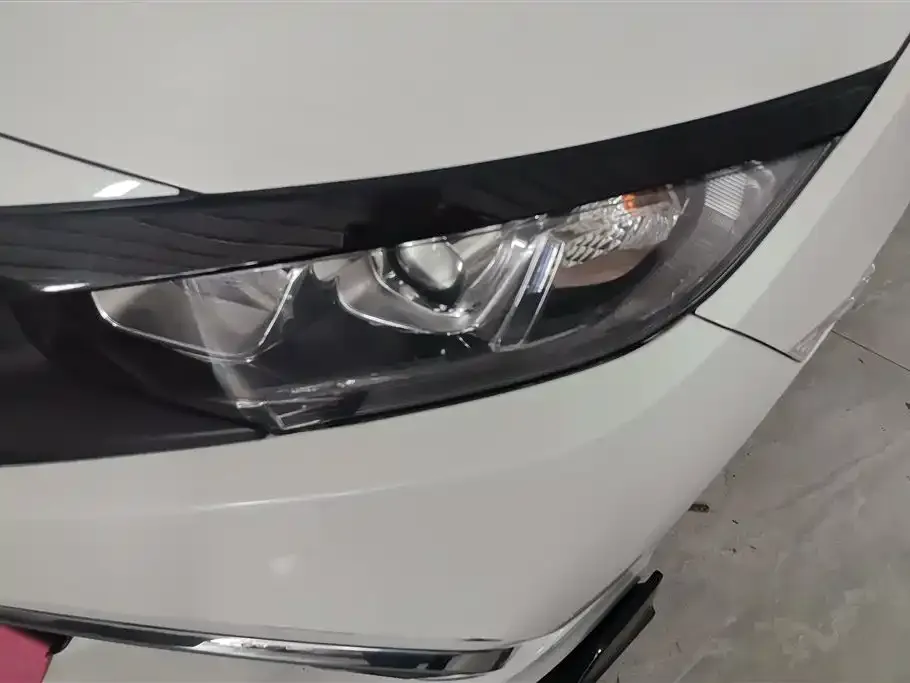 Honda Civic — фото 10