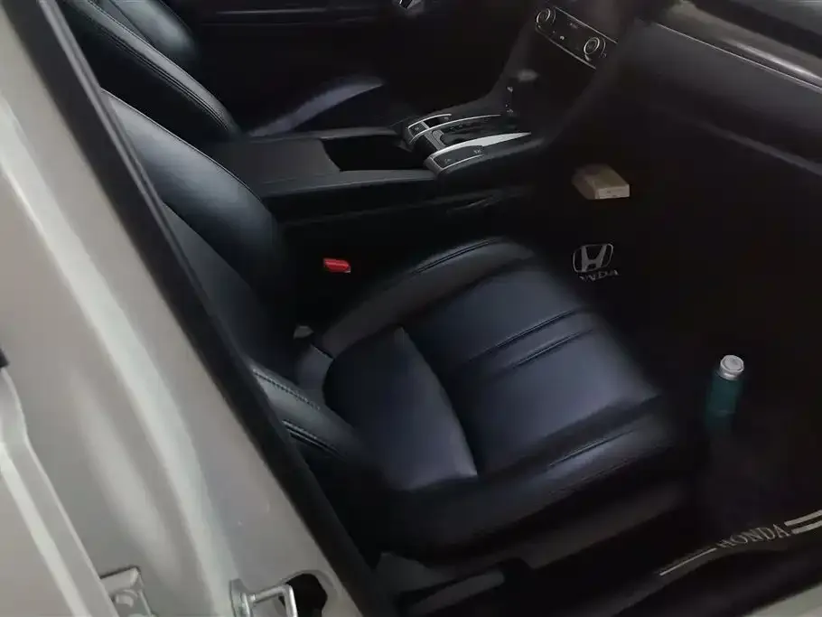Honda Civic — фото 2