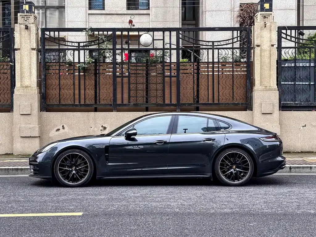 Porsche Panamera — фото 8