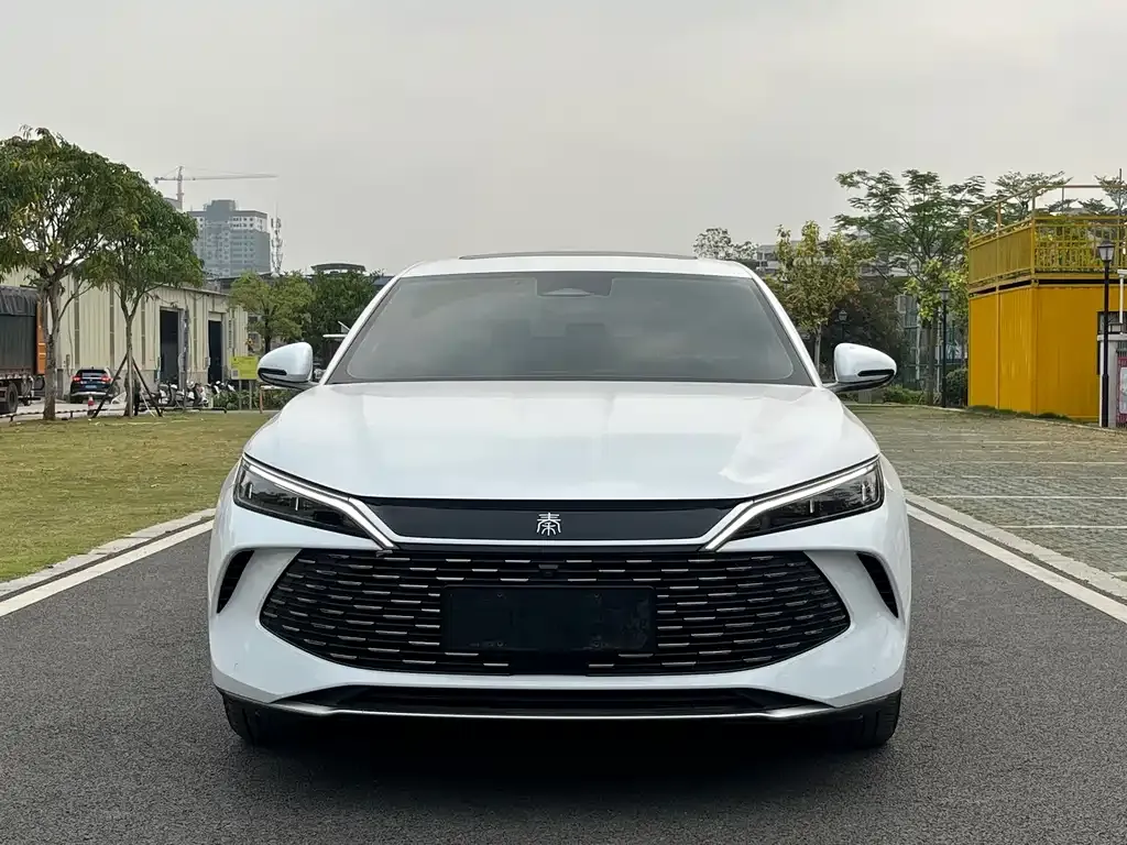 BYD Qin L — фото 9
