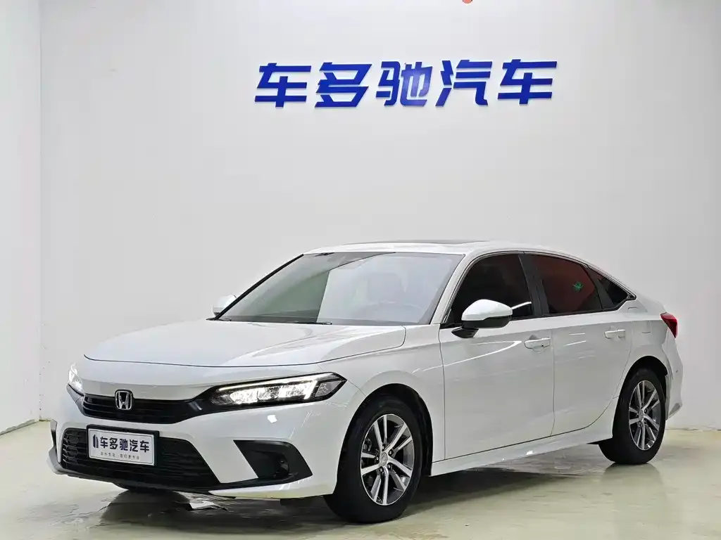 Honda Civic — фото 1