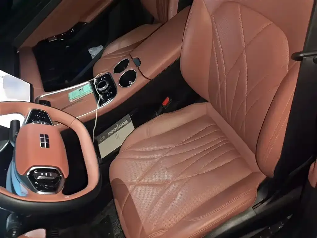 Geely Galaxy L6 2025 из CN, фото 9