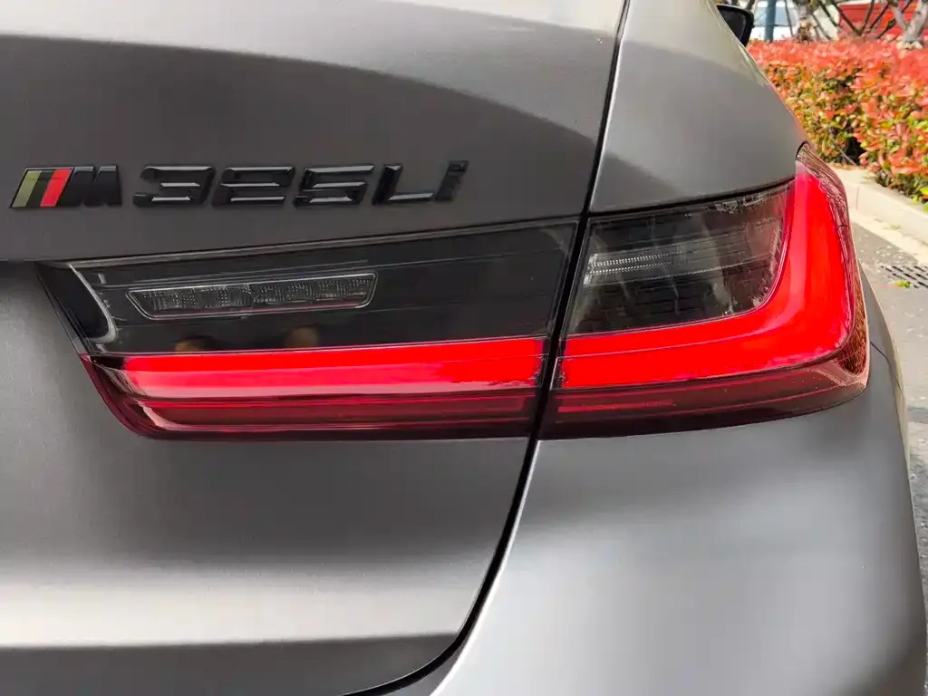 BMW 3 Series 2024 из CN, фото 3