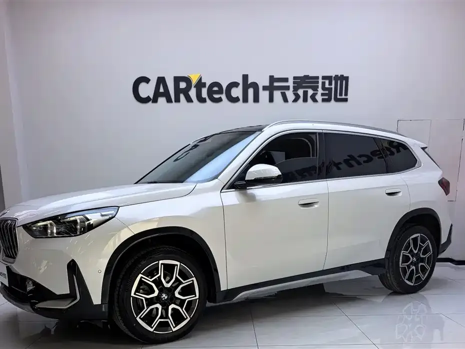 BMW X1 — фото 1