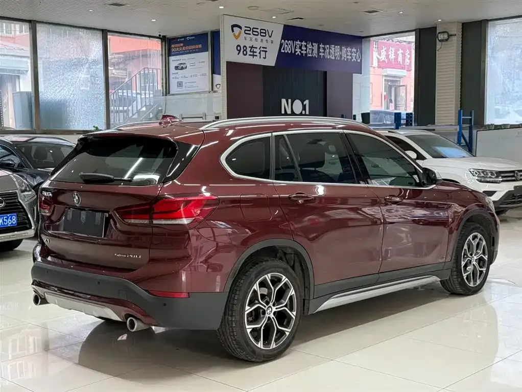BMW X1 2022 из CN, фото 10