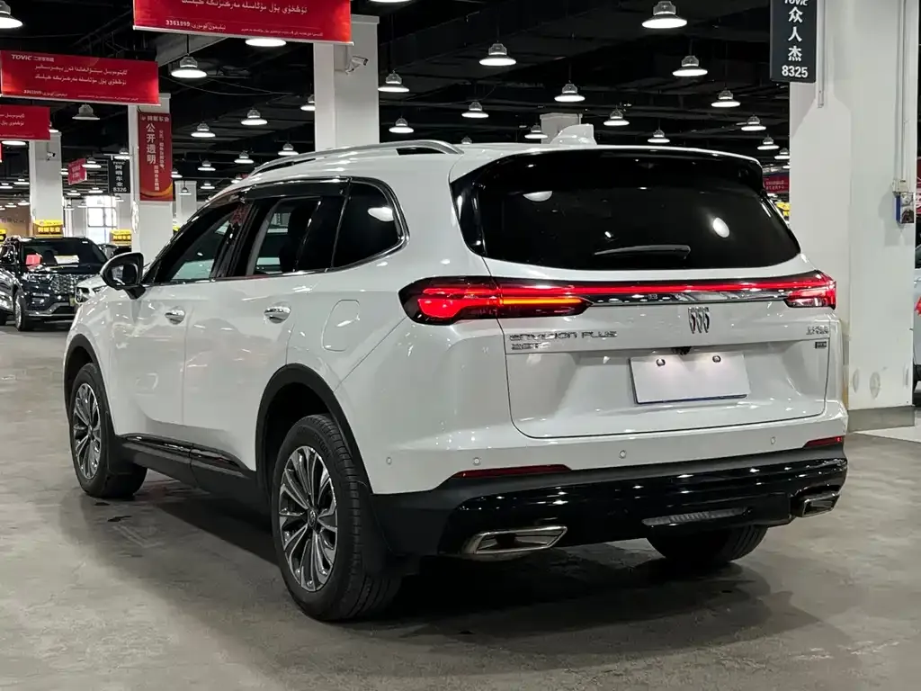 Buick Envision Plus — фото 2