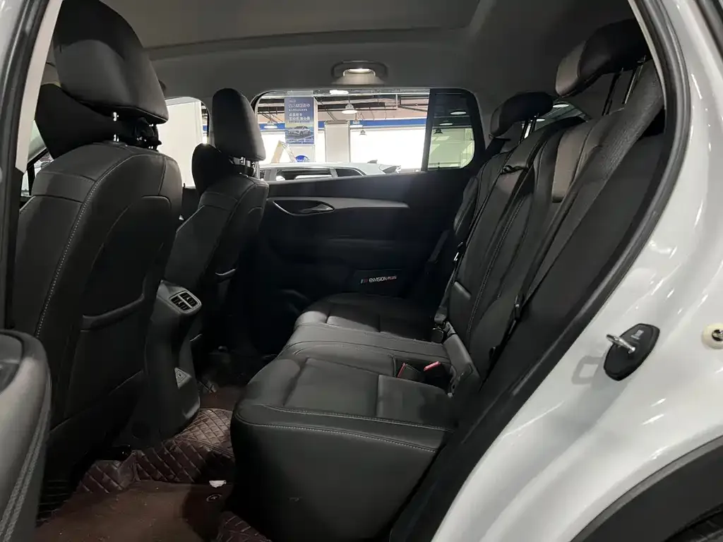 Buick Envision Plus — фото 6
