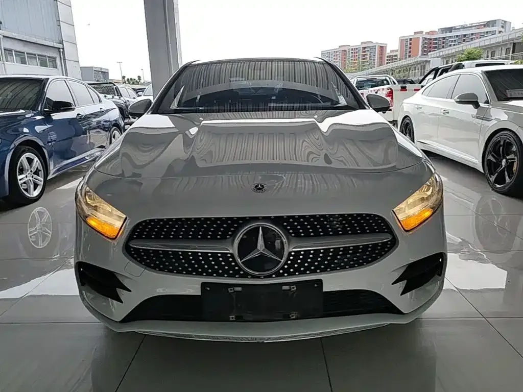 Mercedes-Benz A-Class — фото 10