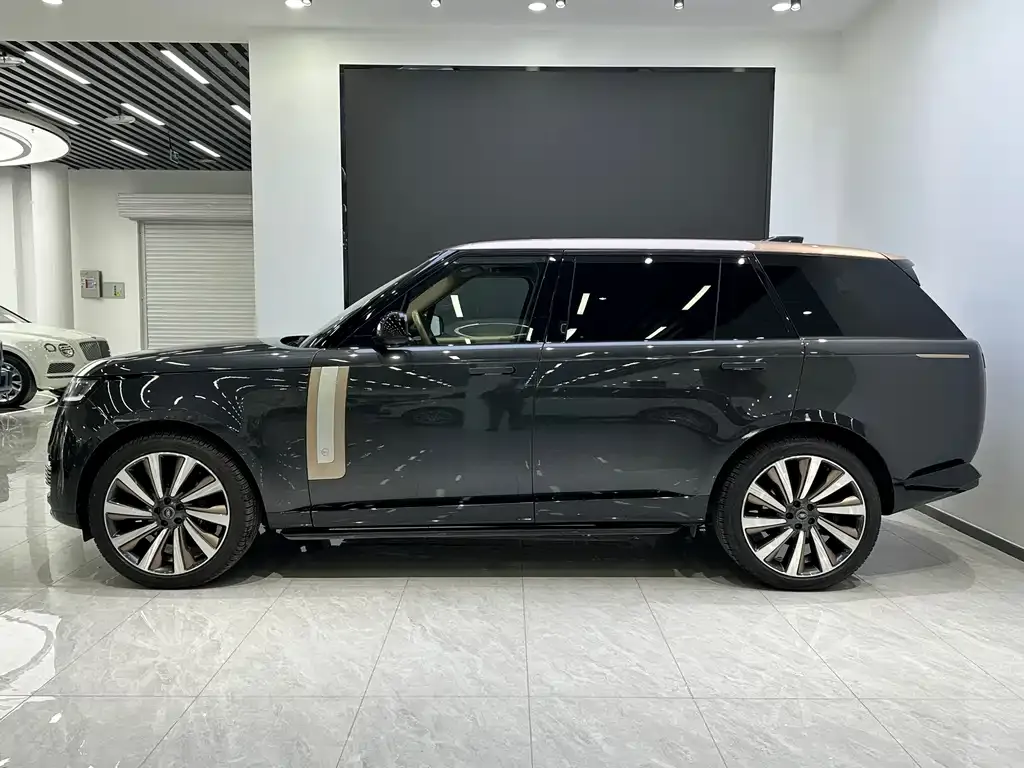 Land Rover Range Rover 2023 из CN, фото 4