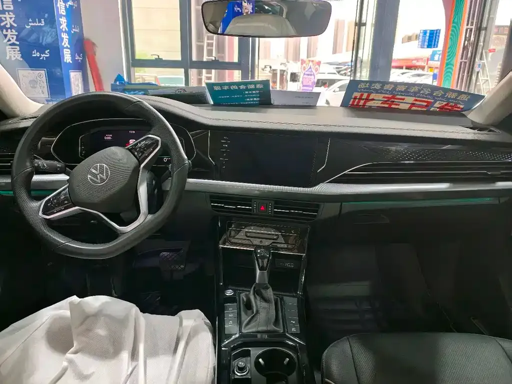 Volkswagen Passat — фото 5