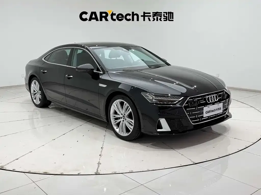 Audi A7L — фото 7