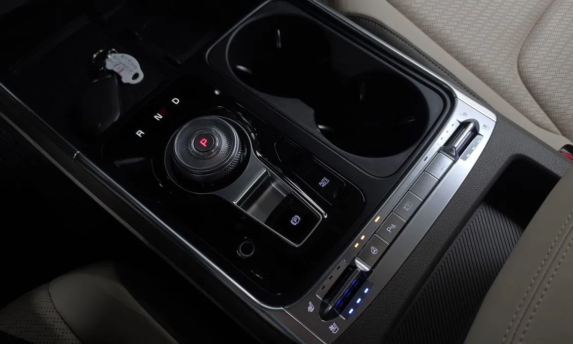 Kia Carnival 2025 из KR, фото 4