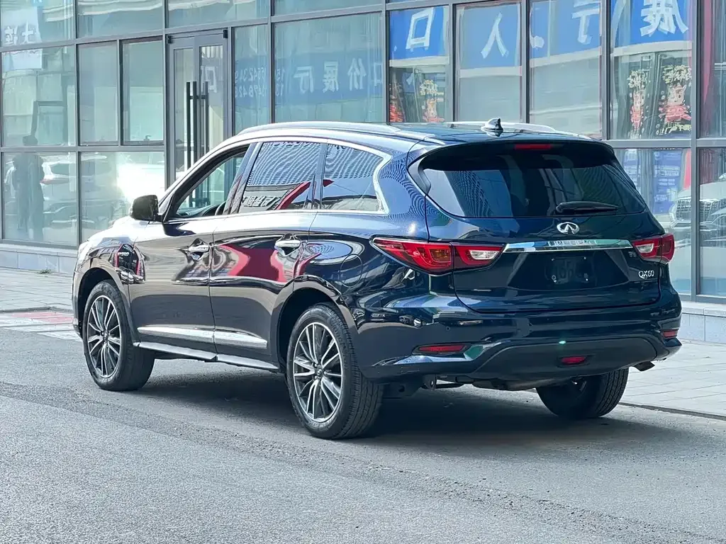 Infiniti QX60 (Import) 2021 из CN, фото 9