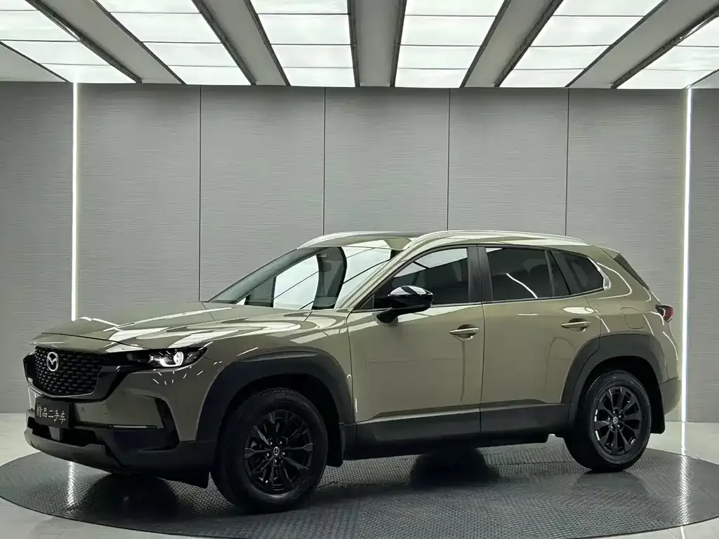 Mazda CX-50 — фото 1
