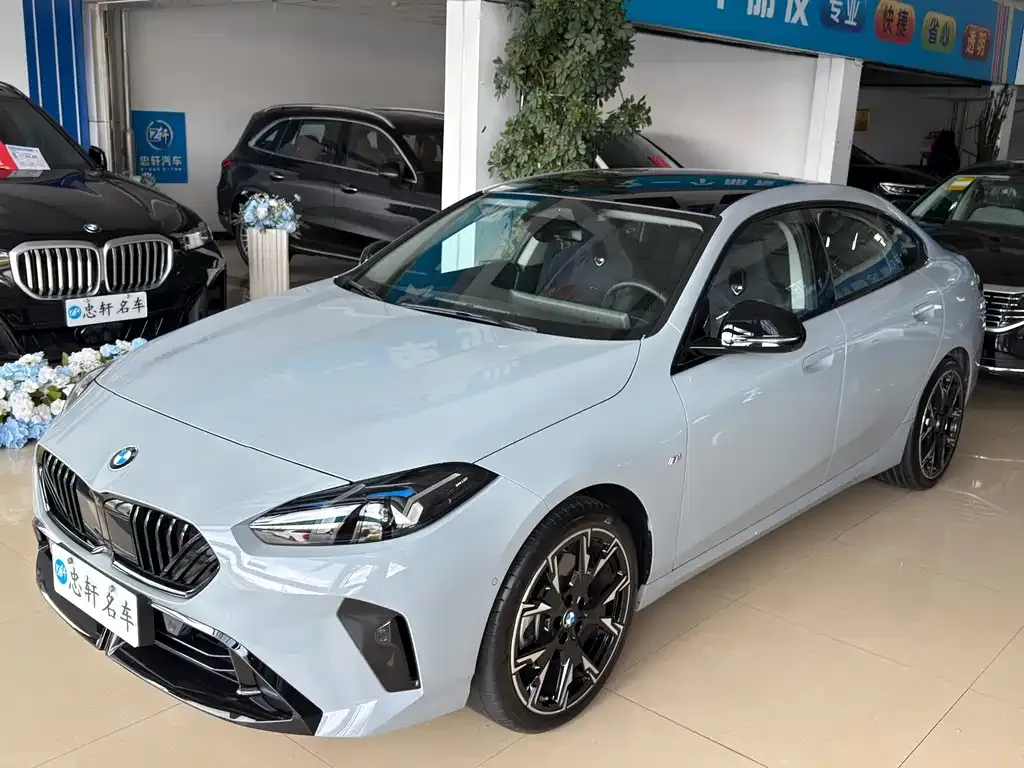 BMW 2 Series — фото 1