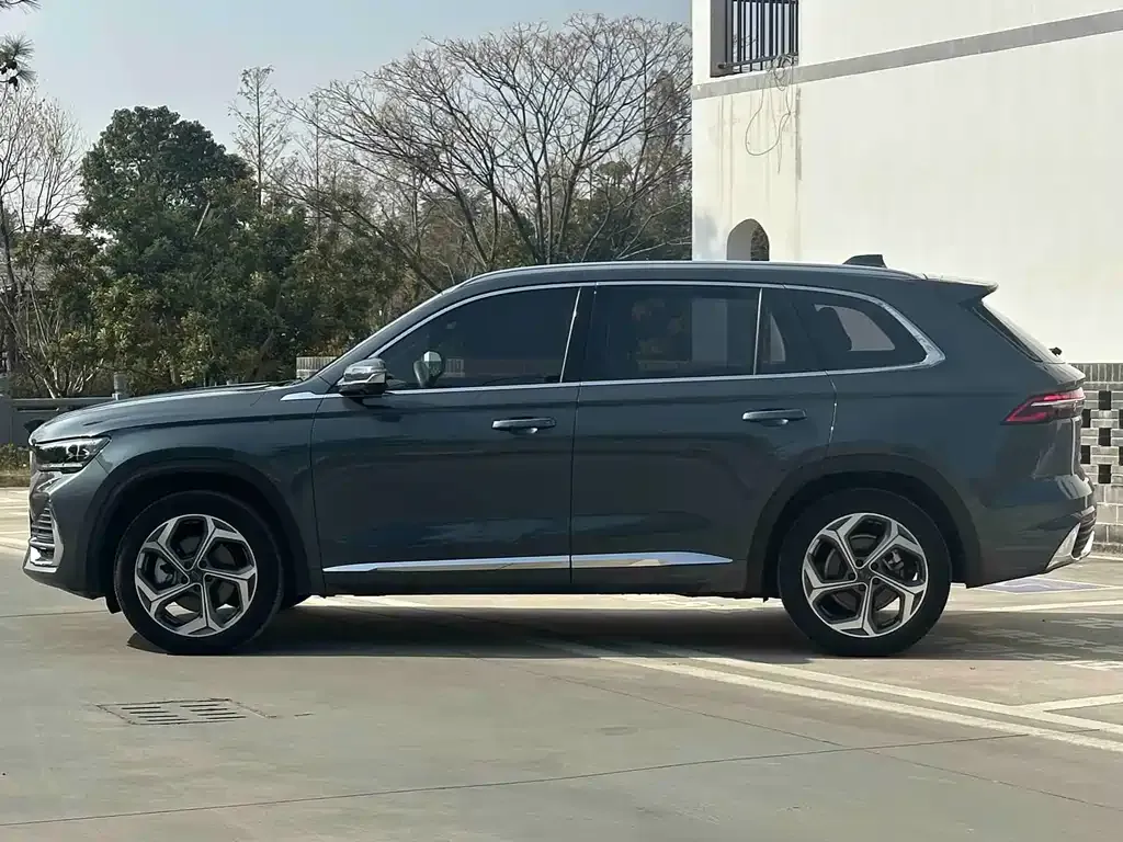 Geely Xingyue L — фото 3