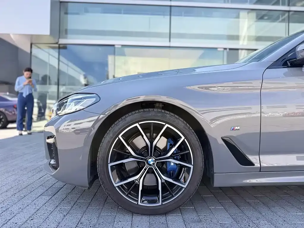 BMW 5 Series (Import) — фото 9