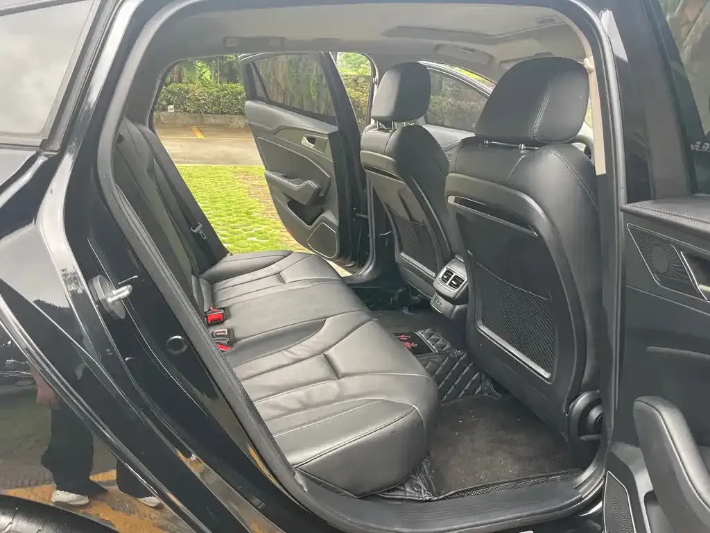 Hongqi H5 2023 из CN, фото 6