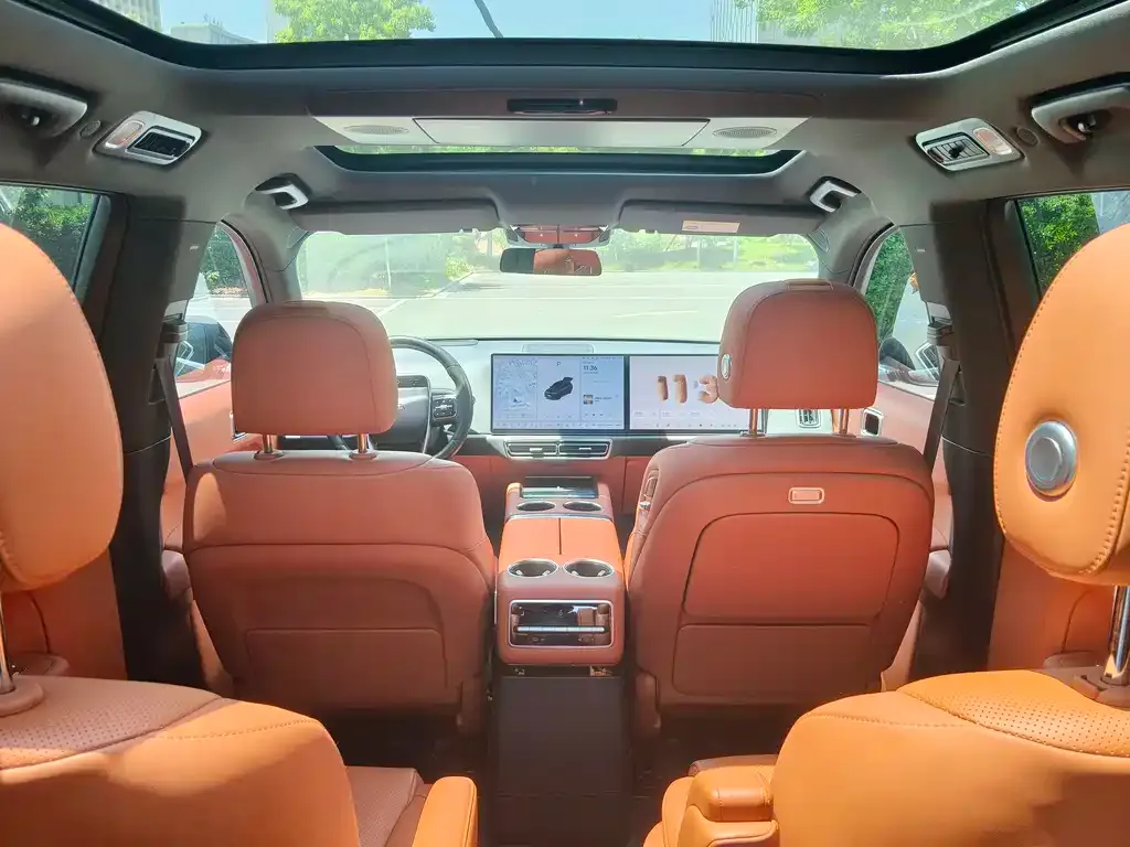 Li Auto L9 2023 из CN, фото 2