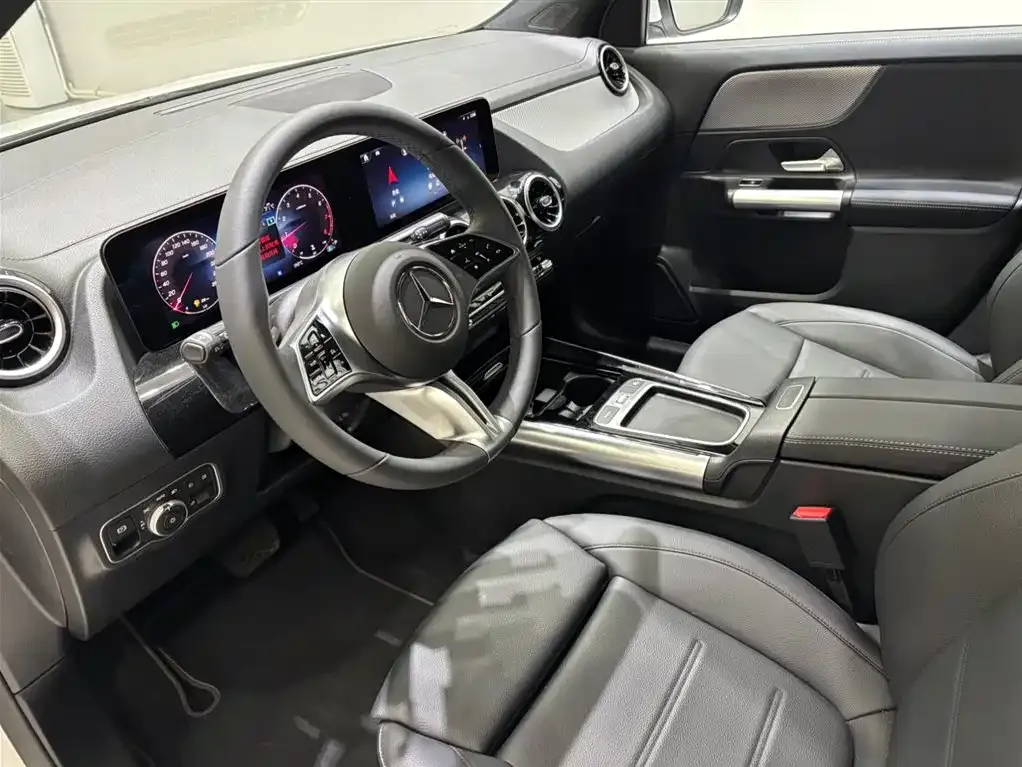 Mercedes-Benz GLA — фото 5