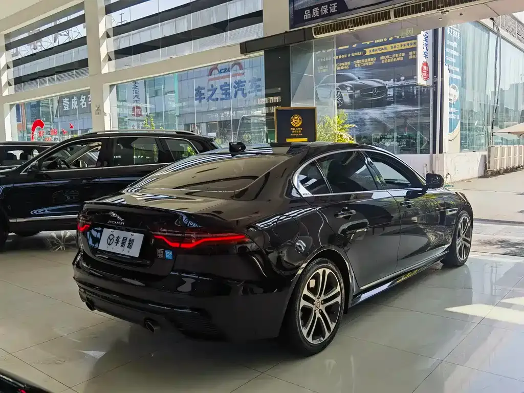 Jaguar XEL — фото 10