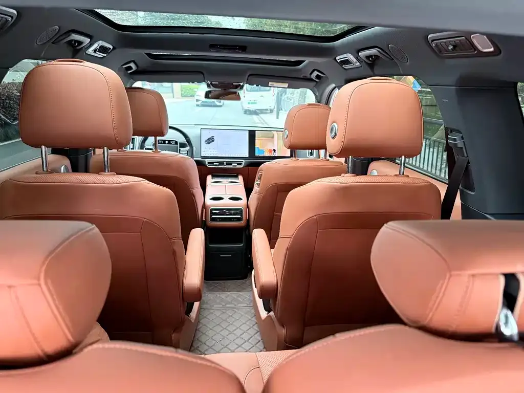 Li Auto L8 2024 из CN, фото 2