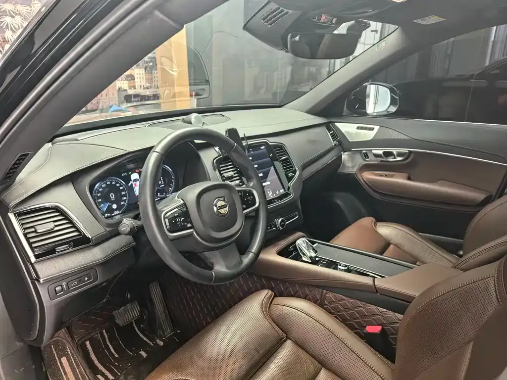 Volvo XC90 PHEV 2022 из CN, фото 10