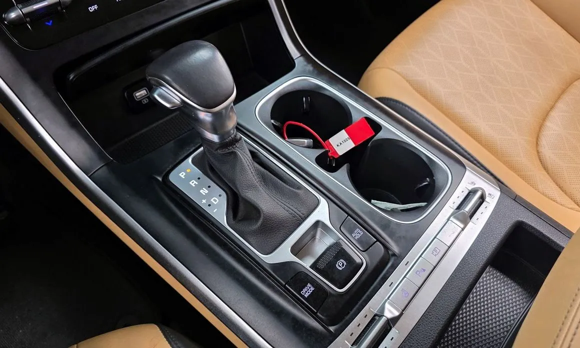 Kia Carnival 2023 из KR, фото 6