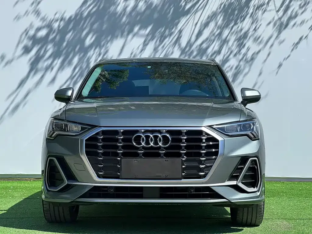 Audi Q3 Sportback 2023 из CN, фото 3
