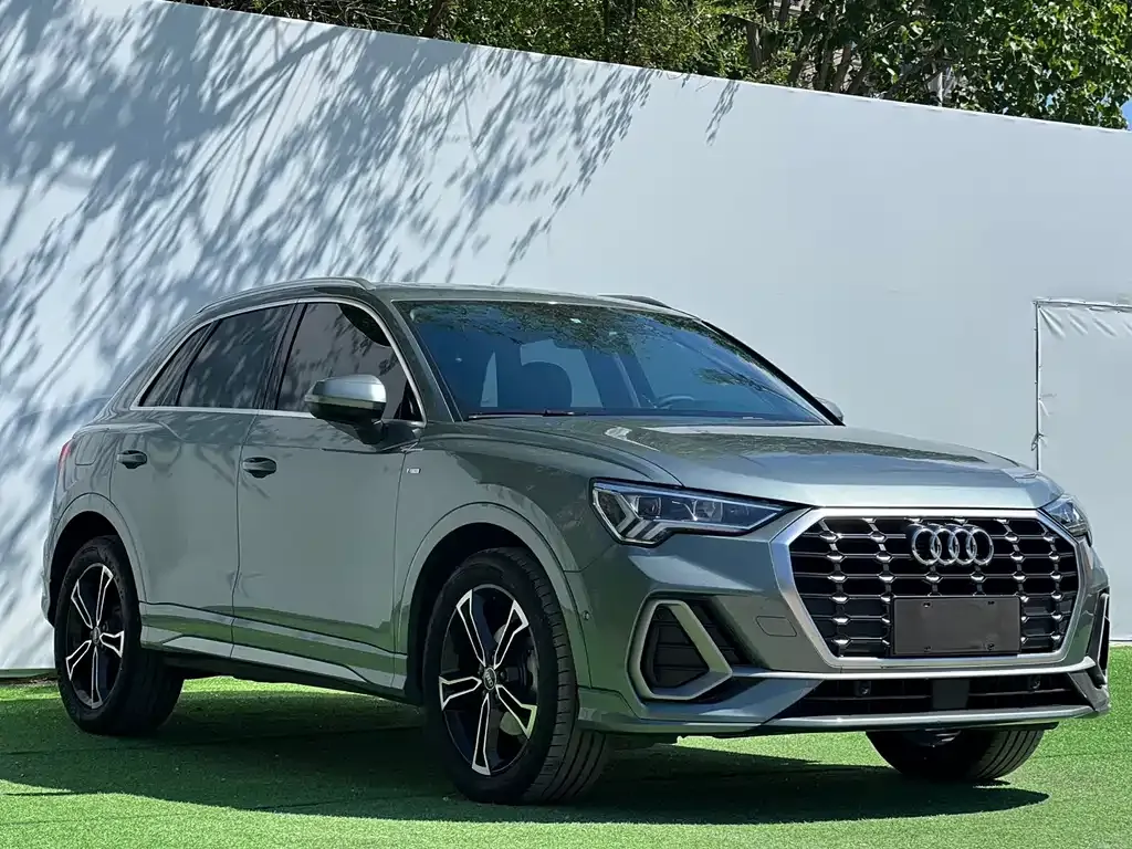 Audi Q3 Sportback 2023 из CN, фото 5