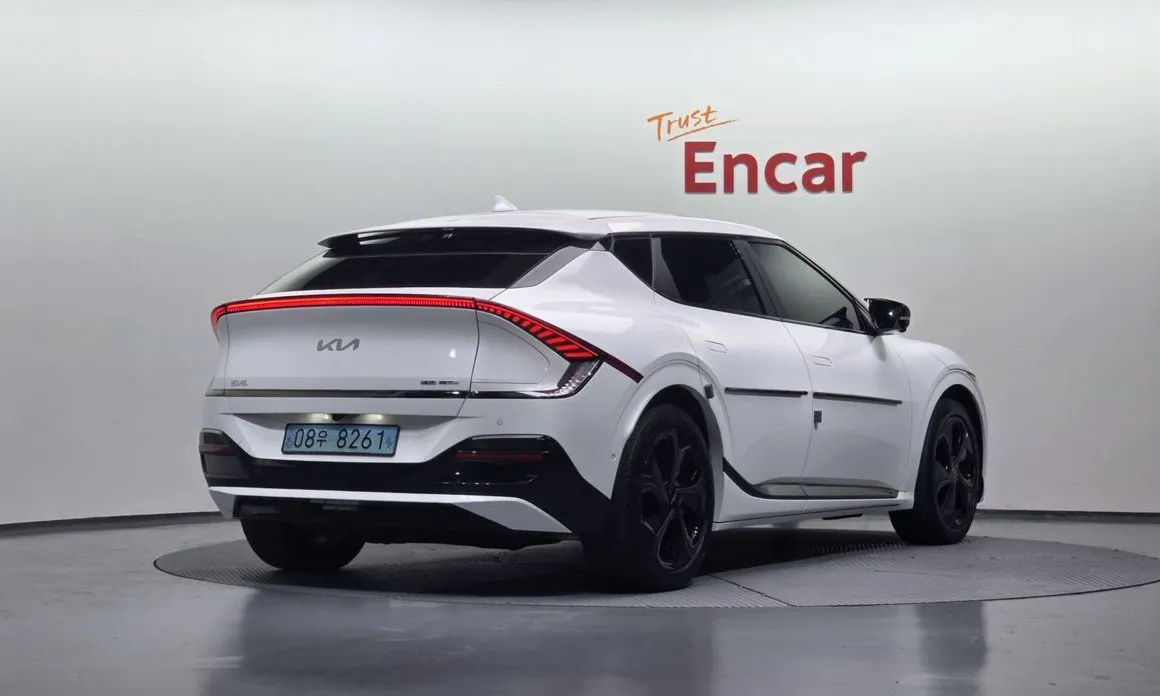 Kia EV6 — фото 3