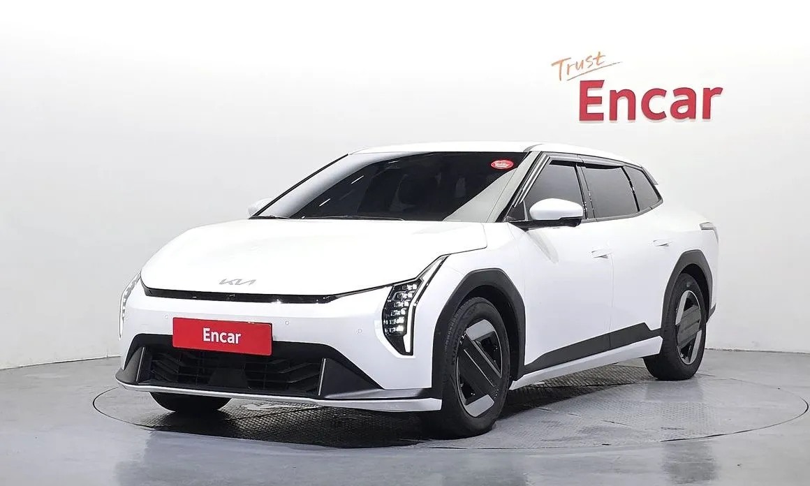 Kia EV4