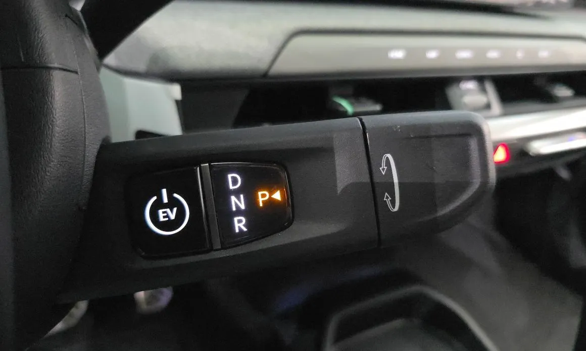Kia EV4 2026 из KR, фото 8