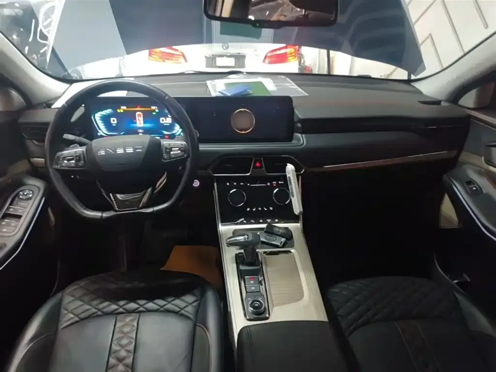 Exeed Lingyun 2022 из CN, фото 4