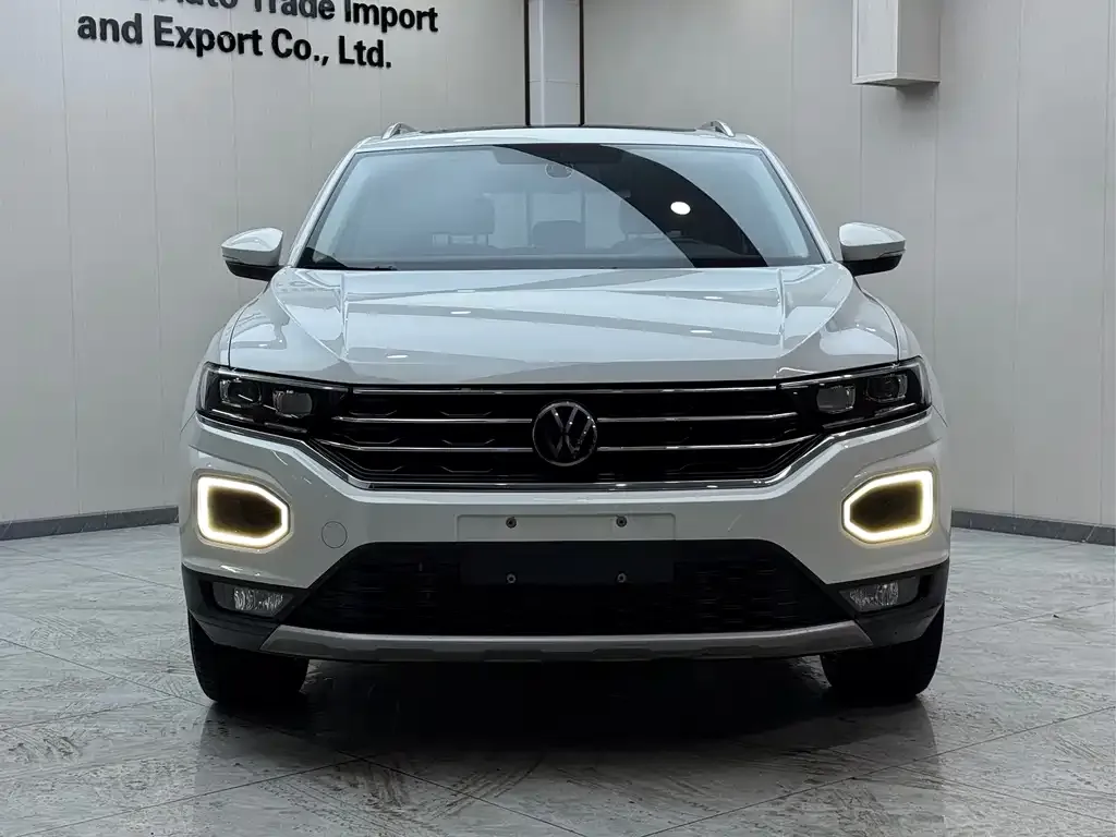 Volkswagen T-Roc — фото 4