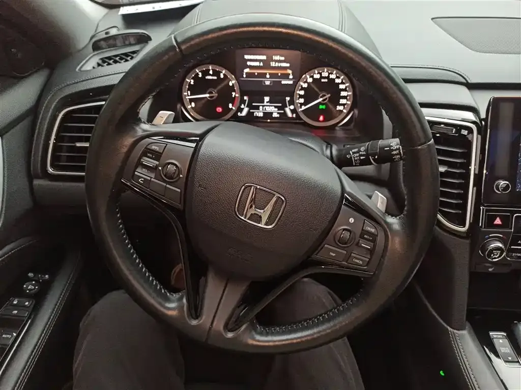 Honda UR-V — фото 5