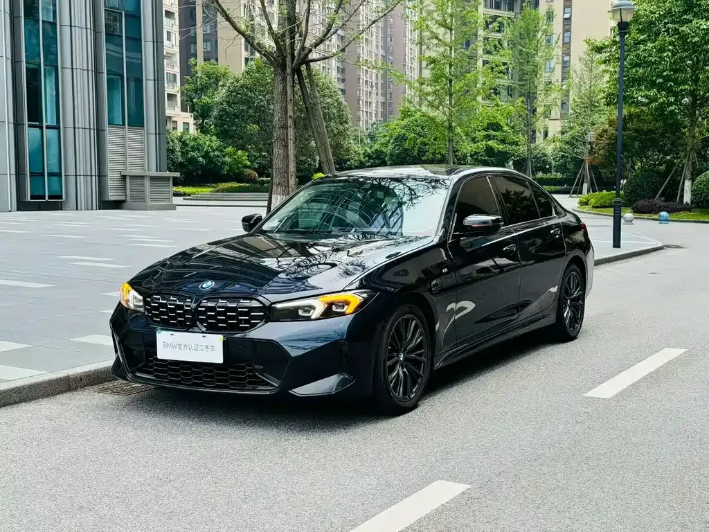 BMW 3 Series — фото 1