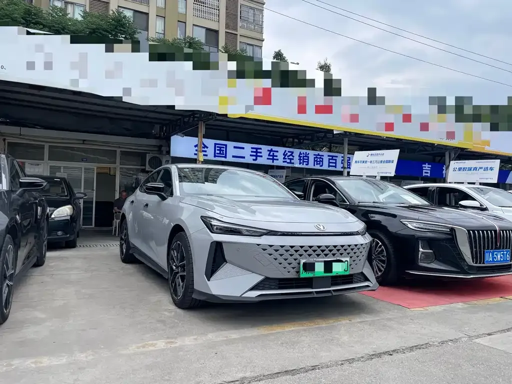 Changan UNI-V iDD 2024 из CN, фото 5
